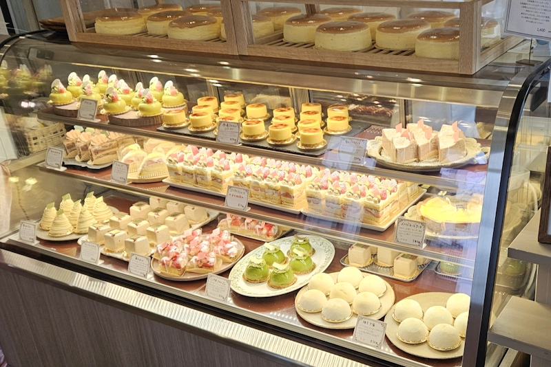 お気に入りの小さなケーキ屋さん